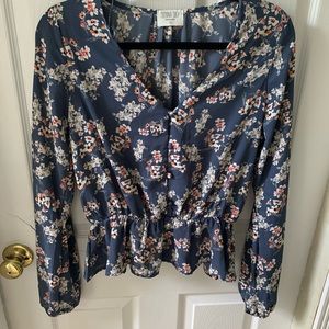 Long sleeve floral pattern blouse